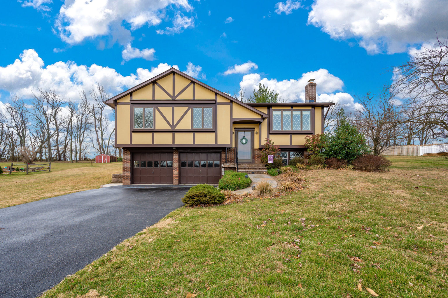 Team Bonnie & Maureen with RE/MAX Realty Plus Team Bonnie & Maureen